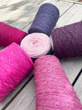 Indlæs billede til gallerivisning Mønsterfarve: Den ikoniske sweater